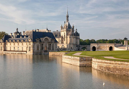 Mise en place de la fibre optique dédiée pour le château de Chantilly